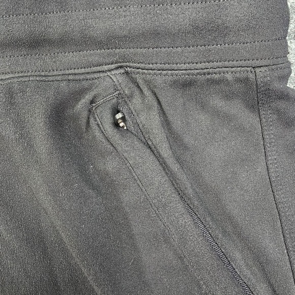 Gilly Hicks Go Recharge Men's Athletic Shorts L Black Gym Running Zipper Pockets - Picture 6 of 9